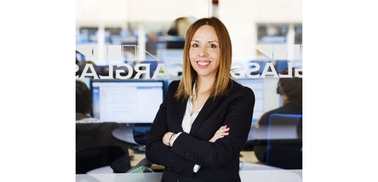 Carmen Adamuz directora general carglass españa