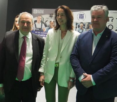 Cetraa stand ministro industria 2