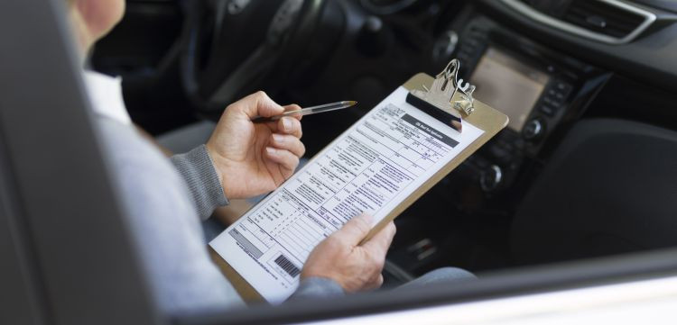 Rent a car feneval matriculaciones