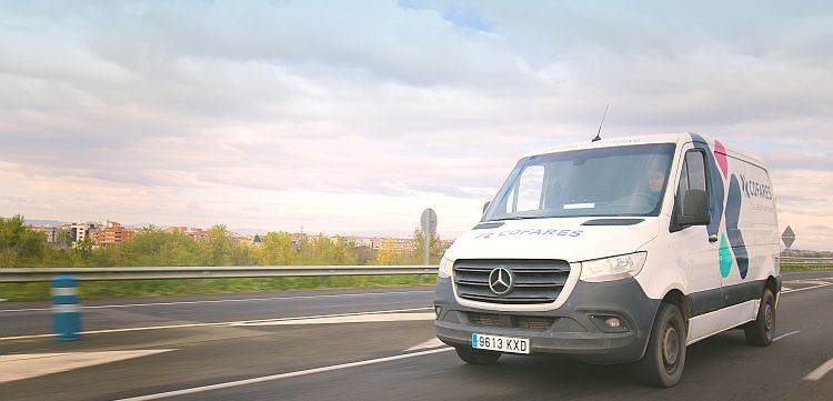 Van 01