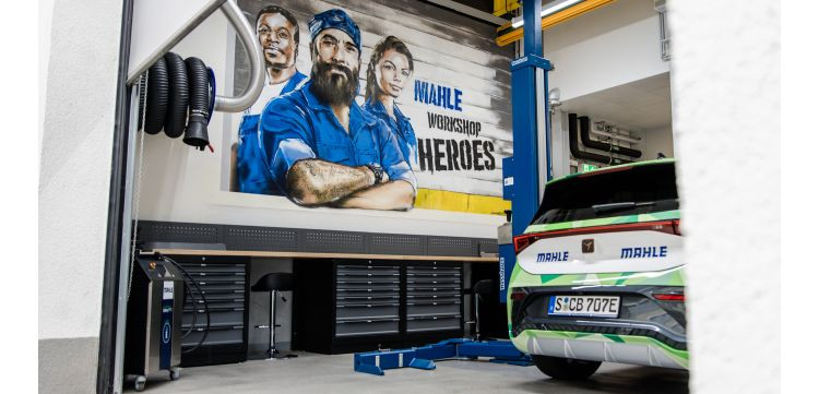 Mahle talleres heroes graffiti