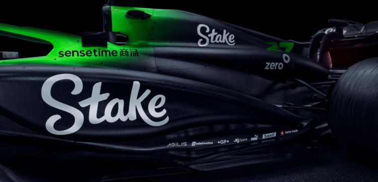 Stake F1 Team KICK Sauber laca RACE Finish R R M