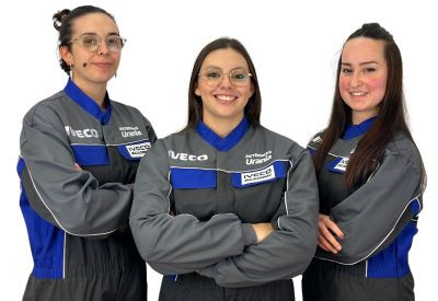 Iveco Jovenes Mecanicas taller 2