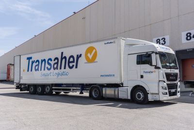 transaher logistica neumaticos recambios camion